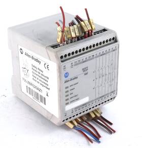 Allen-bradley 700-zbr520az1 /a Safety Relay 700zbr520az1