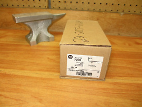 700s-dcp710z24 Allen Bradley New Control Relay Ser. D