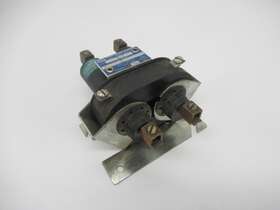 Cm12-01240-035-0-00 Barber Colman Class B Relay 240v 50/60hz Shelf Wear Used