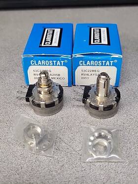 Rv4laysa205b Clarostat 53c22meg 2pc - Potentiometer 2 Mohm 2w