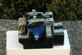 26040-60 Deltrol 26040-40 Controls 900 Dpdt Relay 24 Vac Coil New Old Stock