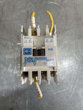 D15cr31 Eaton Ch Cutler Hammer 4 Pole 10 Amp 600 Volt Magnetic Contactor - Used