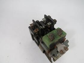 Cr2810a14bb General Electric Vintage Machine Tool Relay Cos Dmg/rust Used