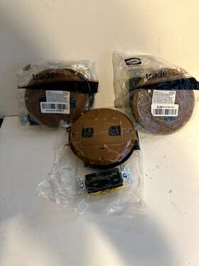 Rf506bn Hubbell Rf506bk New Qty 3 Flange And Door Cover Brown For Wood Floor 232a