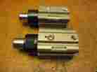 Rsqb40-25t-xc18 Smc Lot Of 2 Pneumatic Cylinders Actuators 1 New Used