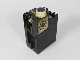 8501-l040 Square D Control Relay 110v 50hz 120v 60hz C/w Time Delay Module Used