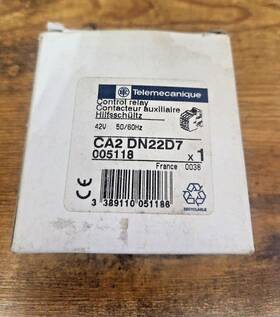 005118 Telemecanique Dn22d7 Ca2 Control Relay