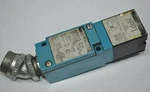 Honeywell Micro Switch MPV13 9022 W/ MPP1 Polar Scanning Head. Fixed Price $25.41.