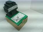 Schneider Electric Tesys LC1D09G7 Contactor Motor Control 3-POLE 400V 5HP-NEW In. Fixed Price $34.65.