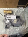 Siemens 172E-10317 1.25" 2W 16CV Ball VALVE+GMA121.1P Nc. Fixed Price $185.00.