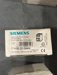 Siemens 3TH3022-0AK6. Fixed Price $120.00.