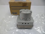 Smc Pneumatic Rotary Gripper Finger Double Acting MDHR2-30R-F9BL Nos. Fixed Price $245.99.