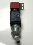 Omron D4DS-3AFS Safety Interlock Door Switch Nice!. Fixed Price $15.00.