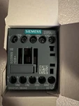 Siemens 3RH2131-1BG40. Fixed Price $34.17.