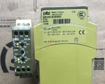 One New Pilz Safety Monitoring Relay S3UM 24VDC 400/440VAC 837270. Fixed Price $648.00.