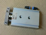 Smc 0.7MPA Cylinder CXSM20-25. Fixed Price $79.99.