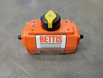 Surplus New Bettis DS0025.B2A04K.11K0 Pneumatic Actuator Oil & Gas. Fixed Price $131.01.