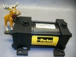 Parker 2.50 CC2ANU14AC 2.00 Pneumatic CYLINDER250 Psi. Fixed Price $675.17.