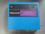 New In Box Honeywell R7849A1023 Ultraviolet Flame Amplifier. Fixed Price $149.99.