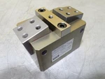 Parker P5G-HA-8 Angular Pneumatic Gripper. New,new. Fixed Price $2069.00.