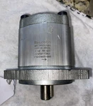 Rexroth 9-510-290-025 External Hydraulic Gear Pump 17W50-7362 1613903 001. Fixed Price $475.00.