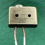 Micro Switch 1SE3 Honeywell 91929 With Lead Wires Industrial No-original Package. Fixed Price $85.00.