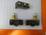Lot Of 10 Honeywell BZ-2RQ722233-A2 Basic / Snap Action Switches Spdt. Fixed Price $199.99.