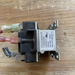 Zettler Controls X13300332090 Relay Power Duty Coil 24VAC 50/60HZ See Pics. Fixed Price $17.91.