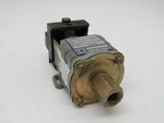 Square 9012-GNO-3 Pressure Switch 480VAC Used. Fixed Price $26.38.