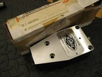 De-sta-co Model 800 E010640 Pnuematic Retractor Clamp. Fixed Price $699.00.