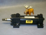 Parker 1.50 CC2ANU14AC 3.00 Pneumatic Cylinder 250 Psi. Fixed Price $600.16.