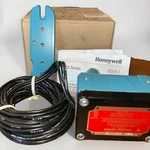 New In Box! Honeywell Micro EXH-AR33 Snap Action Limit Switch. Q6. Fixed Price $550.00.