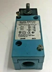 Honeywell Microswitch Heavy Duty Limit L8A6B. Fixed Price $18.73.