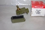 Honeywell Limit Switch Roller BZE6-7RQ9T 9919. Fixed Price $107.69.