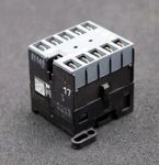 Abb Small Contactor 24V 40-450HZ B7-30-10-F-01 Unused. Fixed Price $42.71.